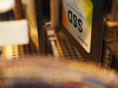 HDD-SSD-02.jpg